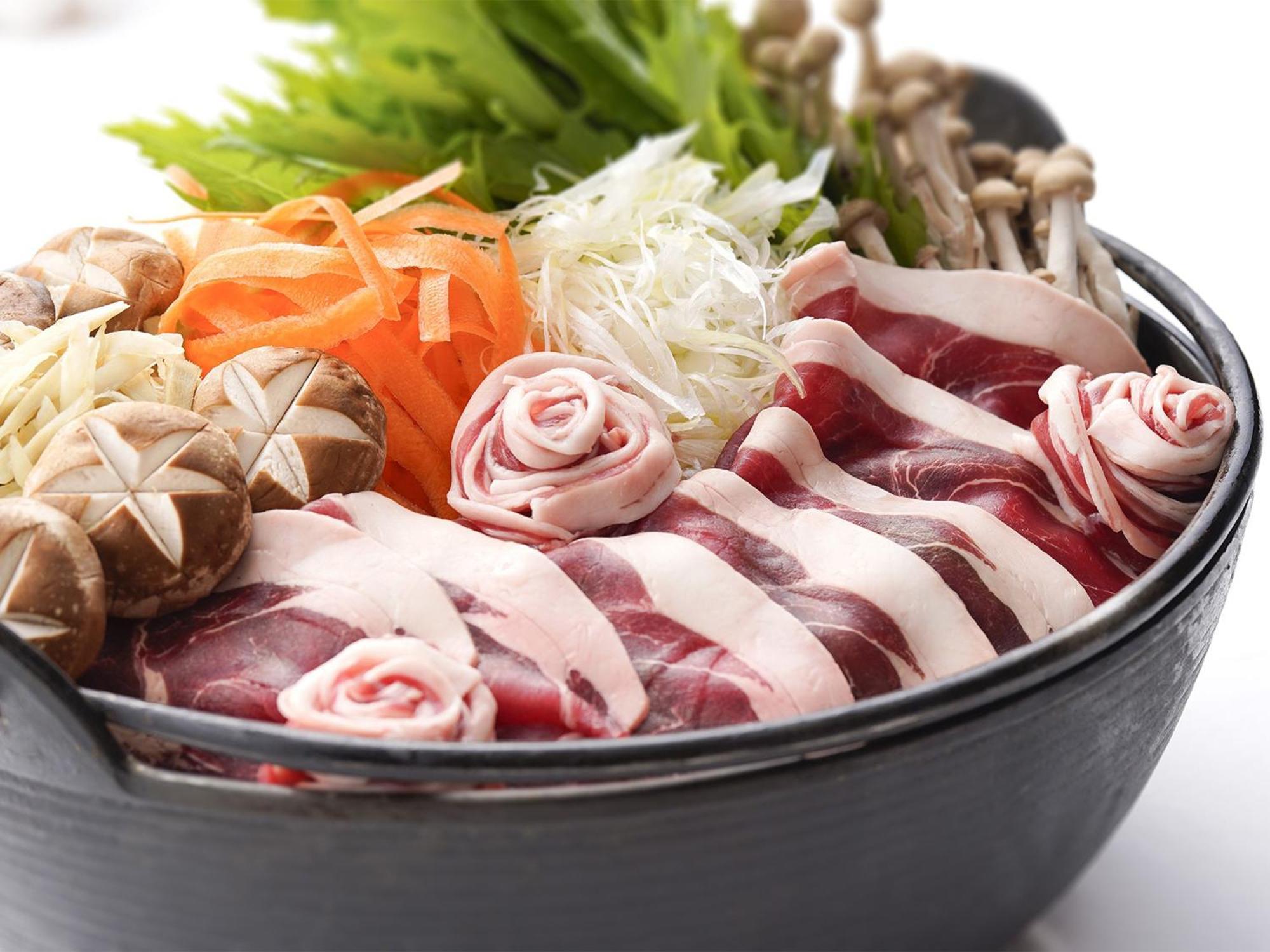 Hotel Den Haag Huis Ten Bosch Sasebo Exterior foto Ingredients for hot pot